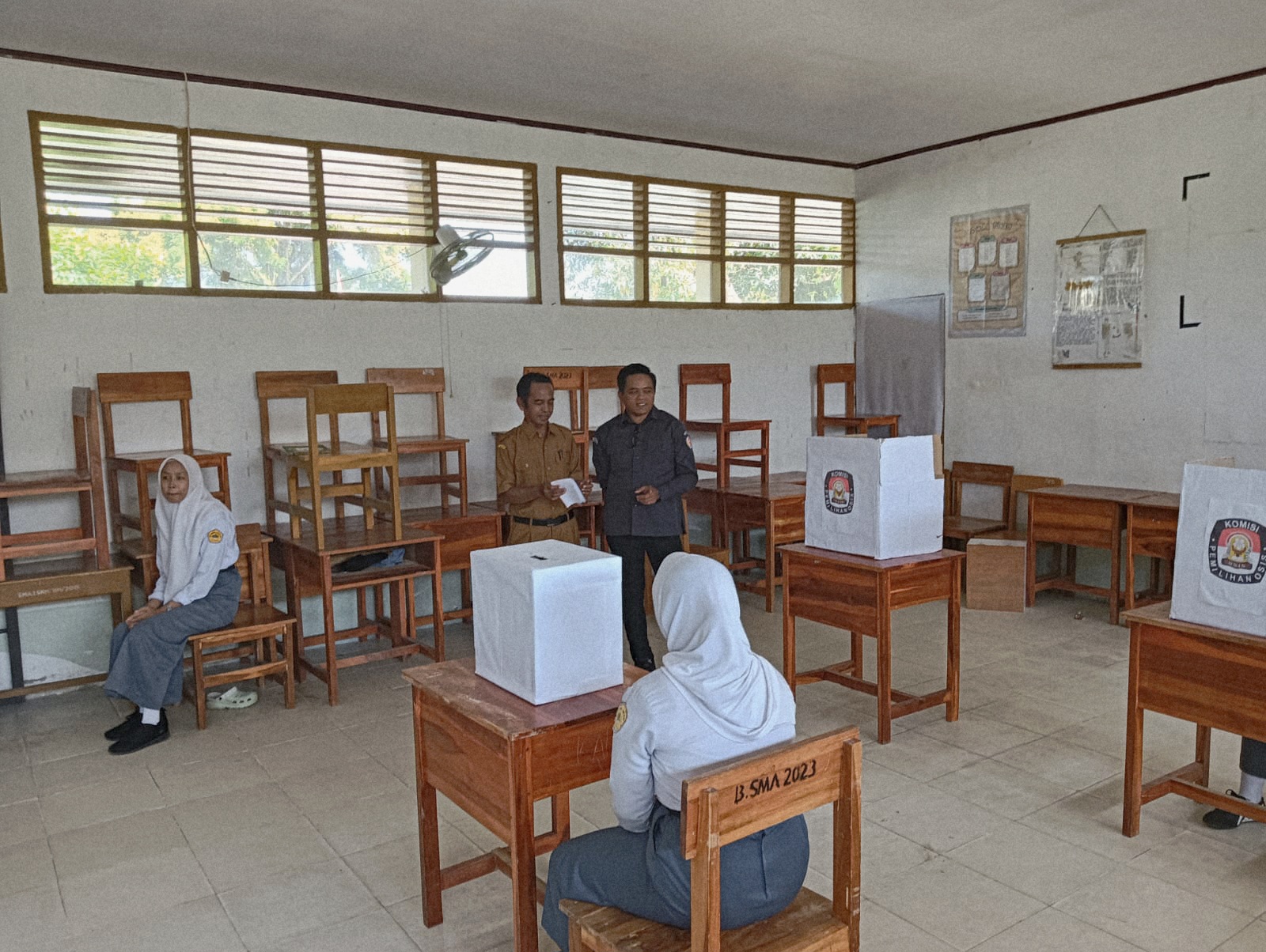 Bawaslu Kabupaten Luwu Utara Hadiri Pemilihan Ketua OSIS di SMA 2 Negeri Luwu Utara