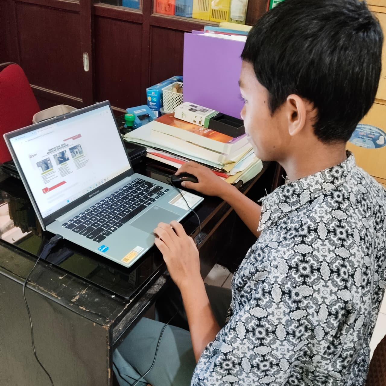 Sesi Audio Visual P2P
