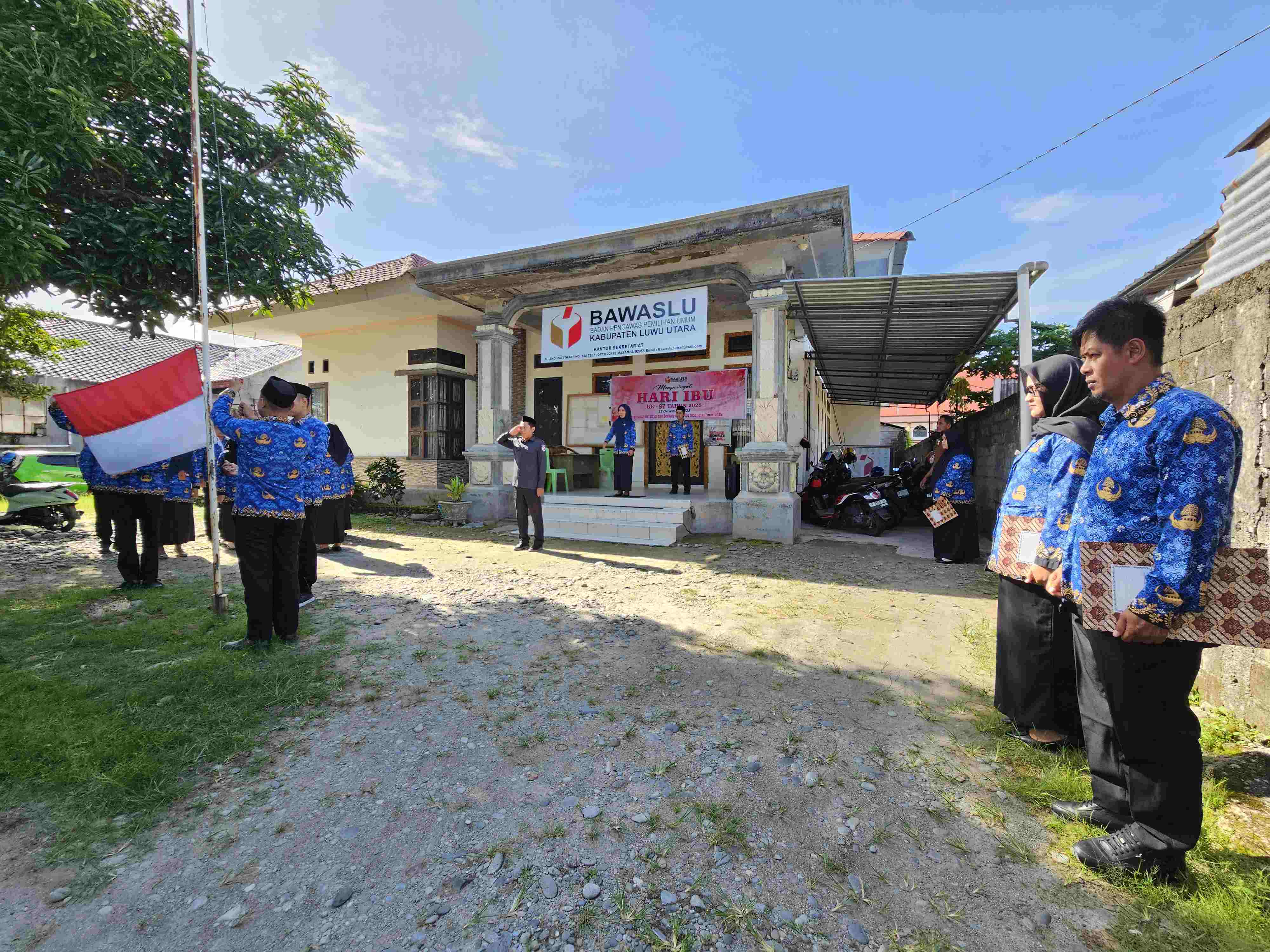 Upacara Peringatan Hari Ibu 