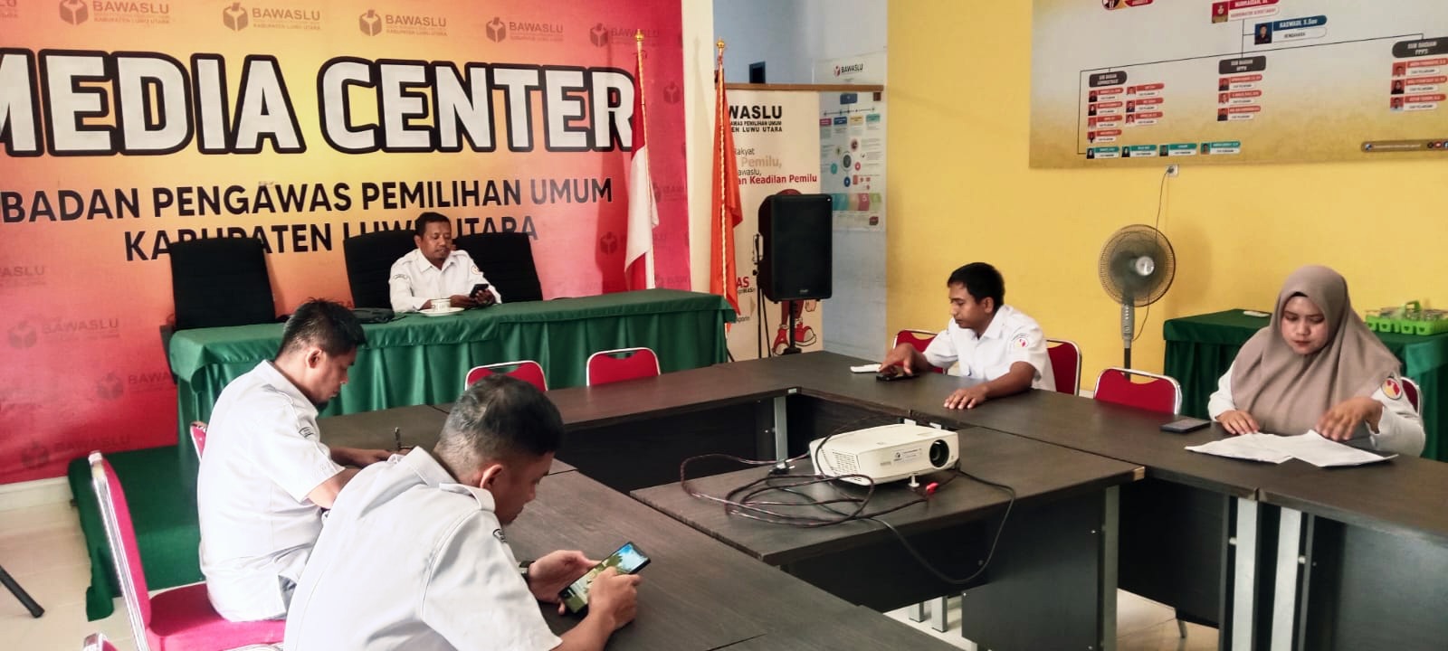 Rapat Internal 