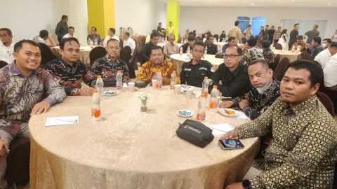 Ketua dan Anggota Bawaslu Kabupaten Luwu Utara Hadiri Penguatan Kelembagaan Sentra Gakkumdu yang Dilaksanakan oleh Bawaslu Provinsi Sulawesi Selatan