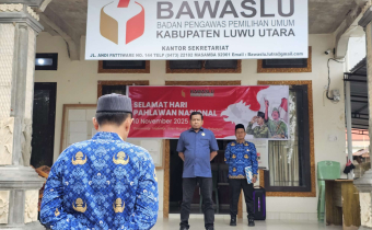 Upacara Hari Pahlawan Nasional 